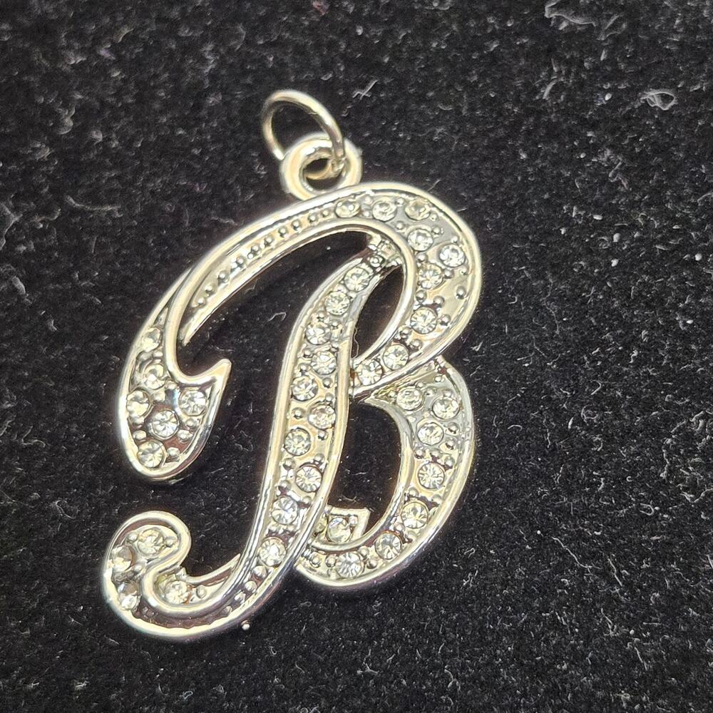 Letter "B" Charm or Pendant‎